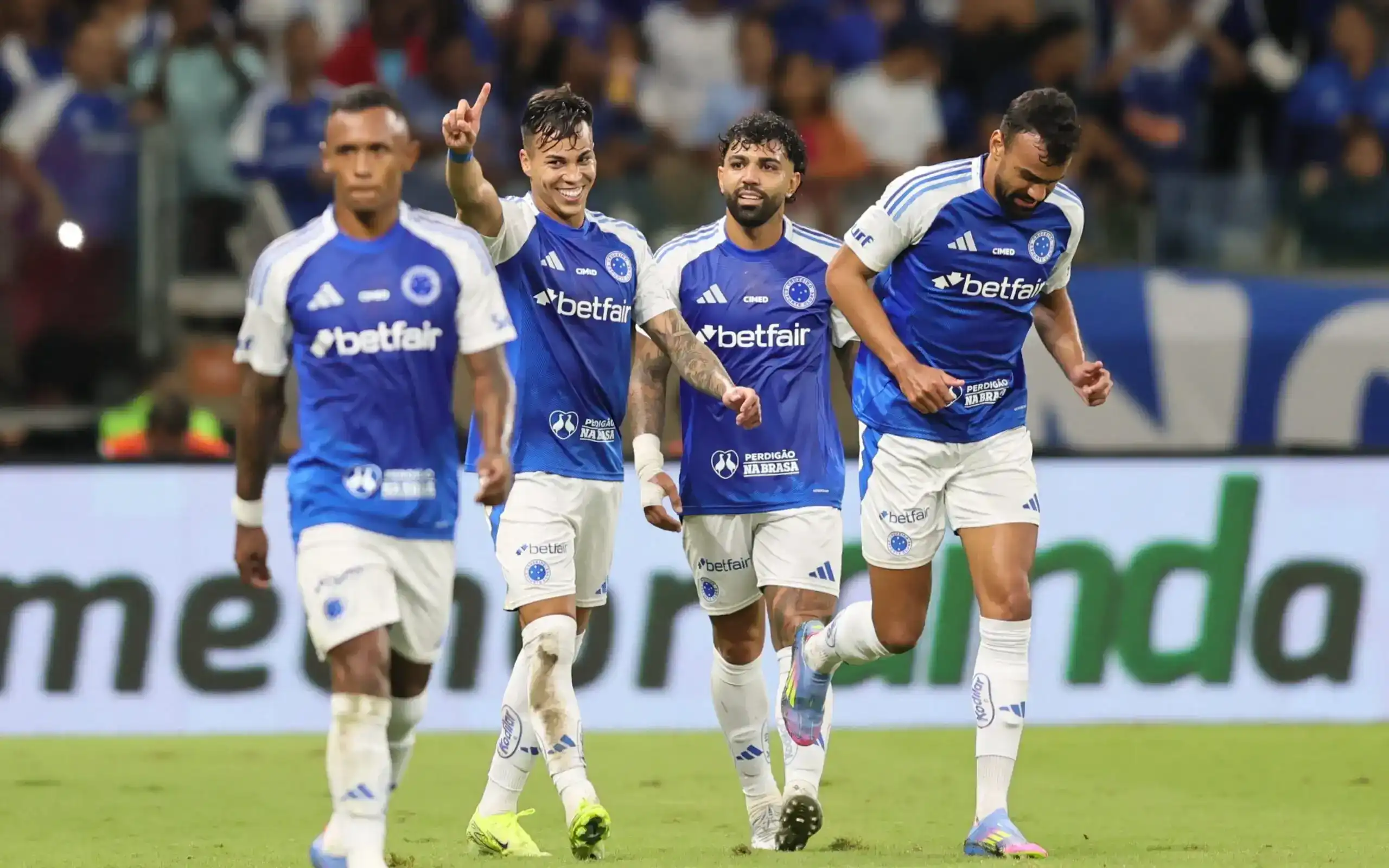 Peraduan Bola Sepak Inggeris dan Piala Coppa Italia: 2026/06/24